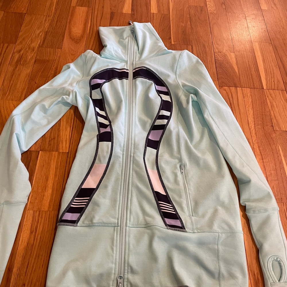 LULULEMON vintage mint zip up jacket
